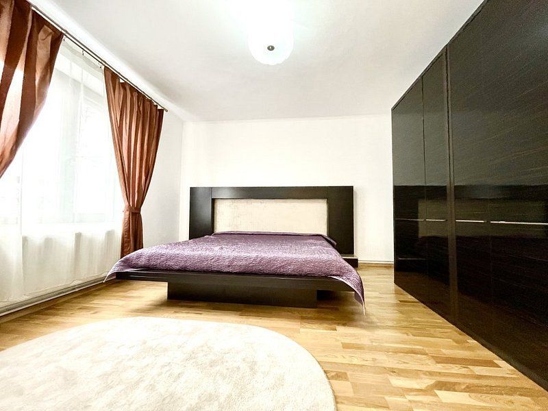 Casǎ individuală lângǎ Iulius Town - Poză 3