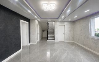 Casa moderna 210 mp | Zona centrala | Cartier privat| Radauti - Poză 2