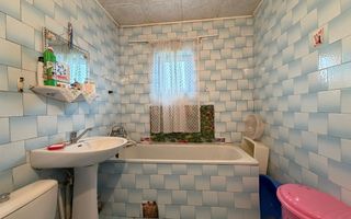 Apartament cu 2 camere decomandat, etaj intermediar, zona Center Nemes - Poză 6