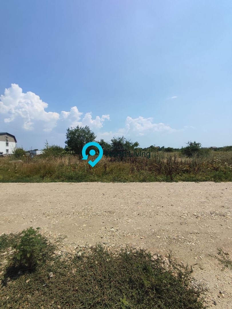 TEREN 4000 M CRISUL REPEDE - Poză 2