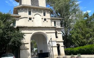 Vand loc de veci single – Cimitirul Coca-Cola, Galati - Poză 1