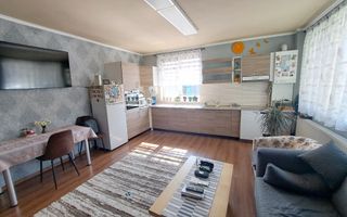 Comision 0! Casa 206 mp utili + pod 60 mp, 4 parcari, 304 mp teren - Poză 5