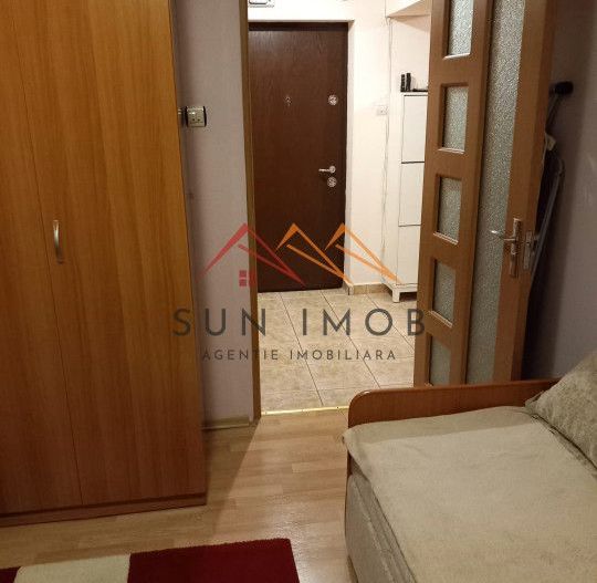 Apartament 3 camere, decomandat, central, renovat total, Campina - Poză 9