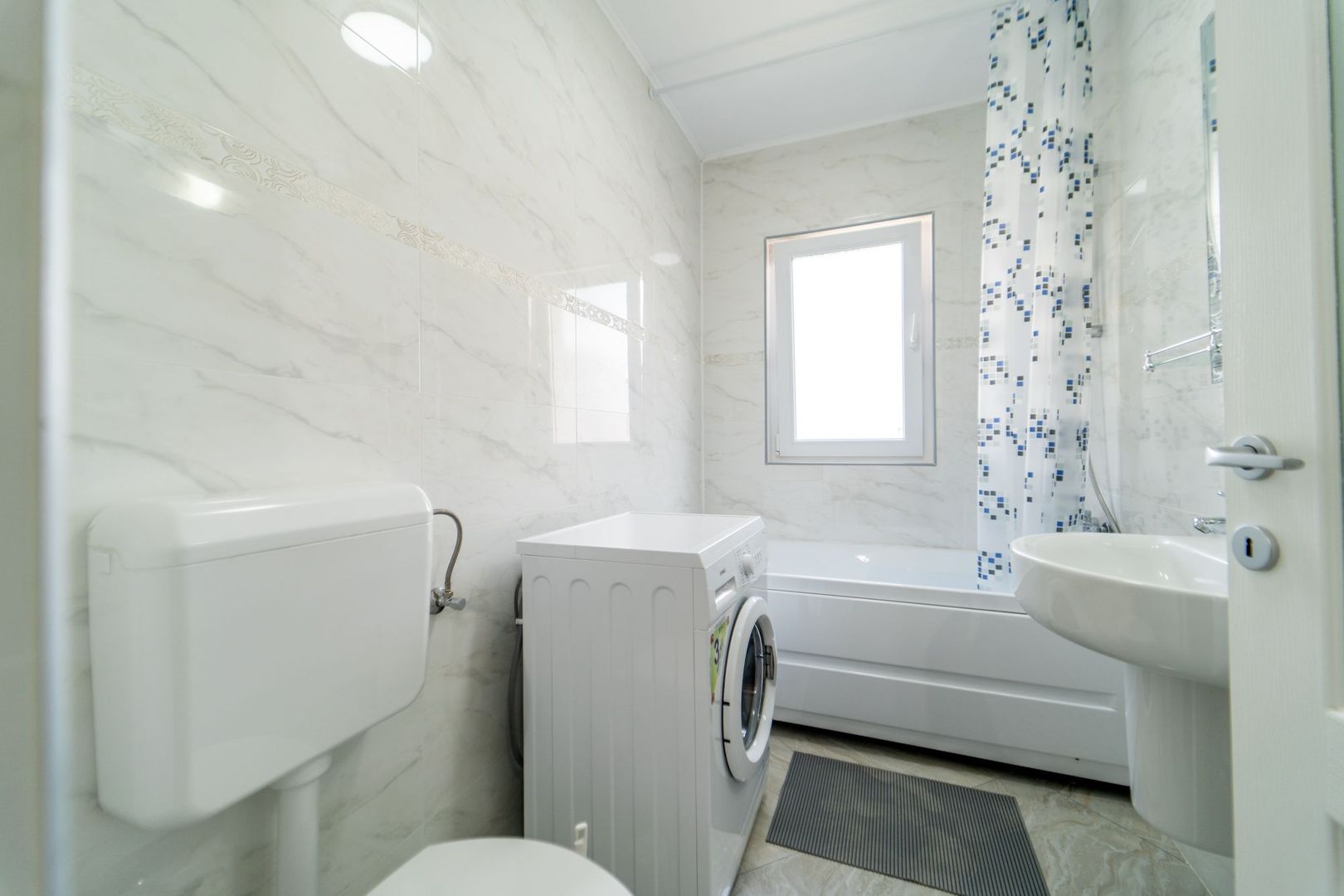 Apartament modern,  cu un dormitor, str Tudor Vladimirescu Arad - Poză 6