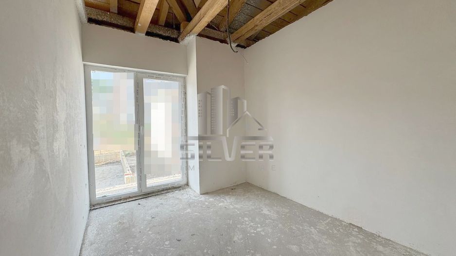 Casa  tip duplex/Zona strazii Urusagului. - Poză 15