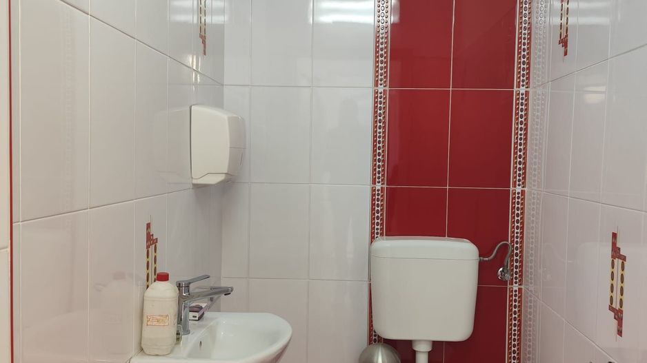 Cabinet stomatologic, echipat, modern, zona Lacu Rosu, Oradea, VANZARE - Poză 13