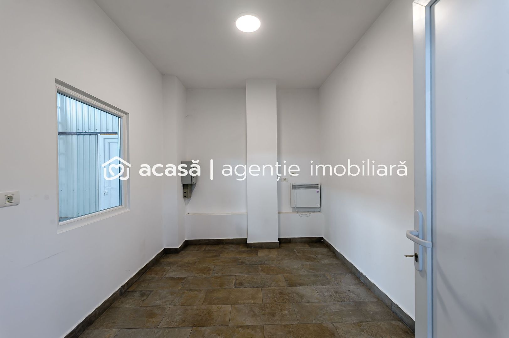 VANDUT - Hala industriala de vanzare in Parc Industrial UTA 2 Arad - Poză 3