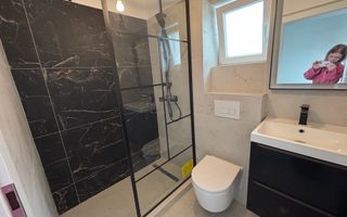 Casa individuala cu 4 camere in Mosnita Noua zona Castel - Poză 6