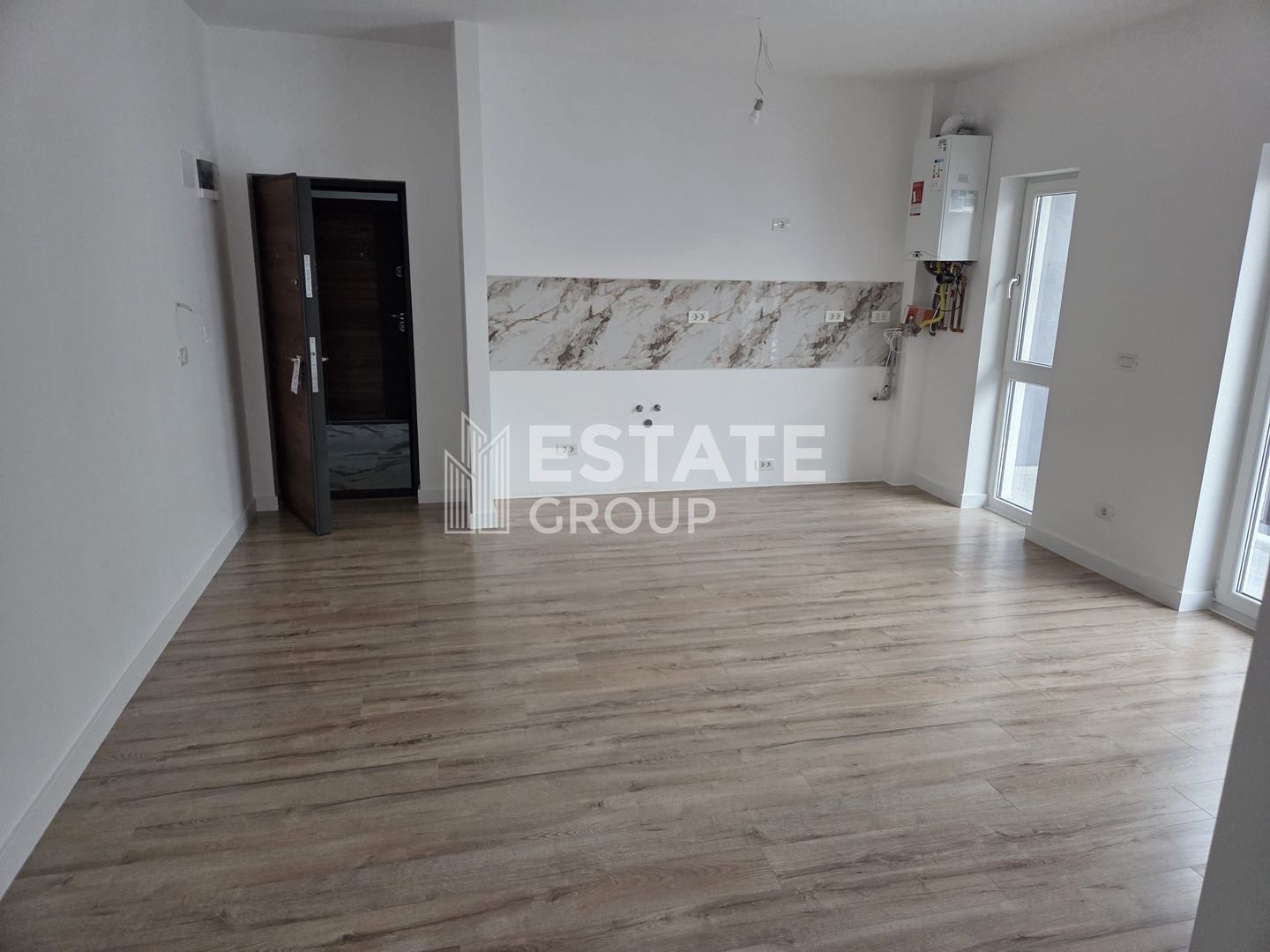 Apartament 3 camere, aproape de Shopping City Mall cu vedere spre oras - Poză 15