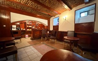 Cladire birouri ultracentral - multiple destinatii ( office/clinica ) - Poză 8