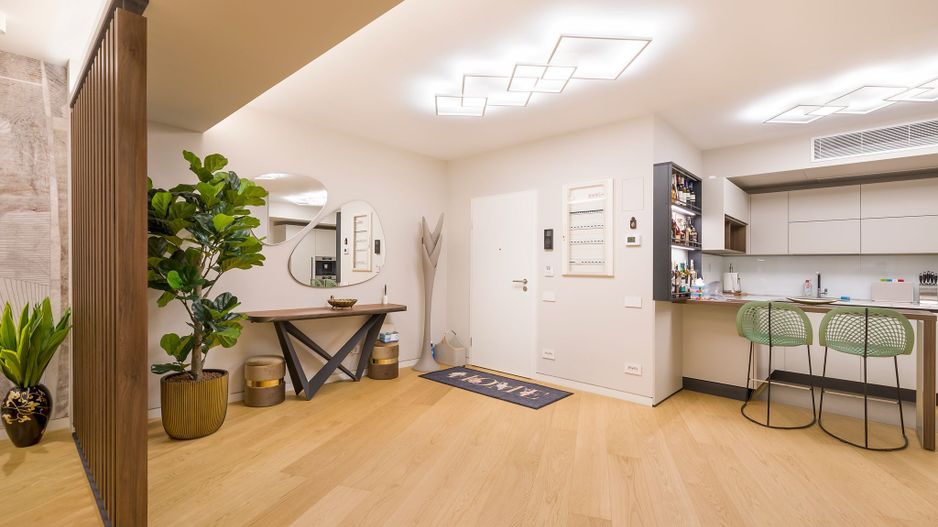 Apartament deosebit 4 camere complet mobilat si loc de parcare inclus - Poză 25