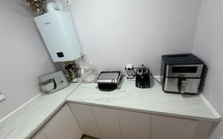 Casa individuala utilata 4 camere 120 mp utili garaj si teren Cristian - Poză 9
