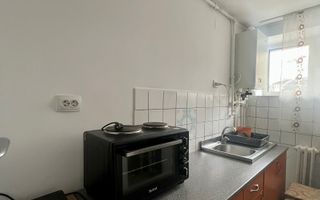 Apartament cu loc de parcare pe strada Dorobantilor. - Poză 4