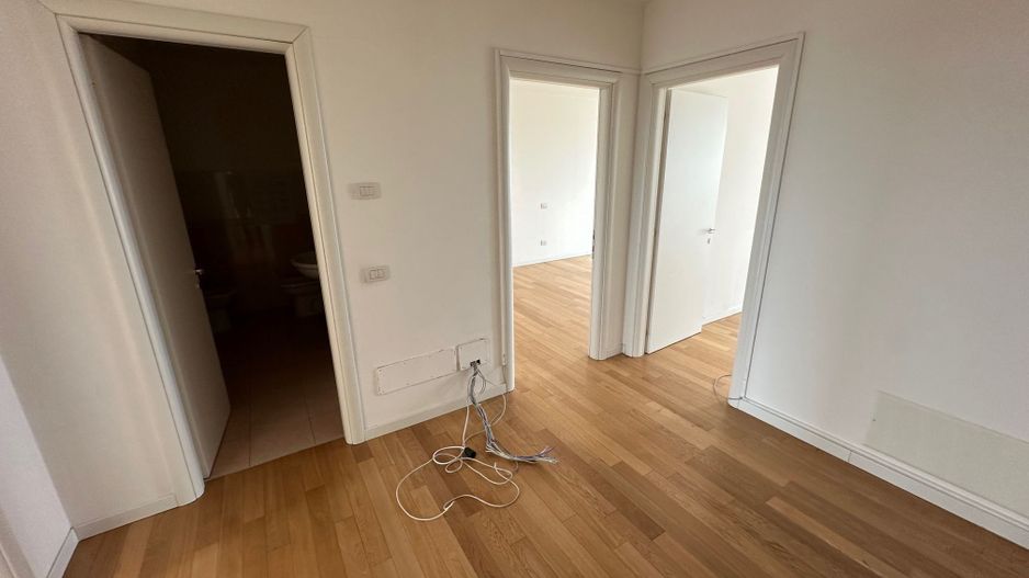 Birouri  cladire noua, zona centrala - Poză 12