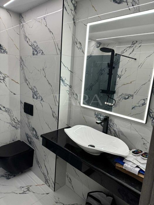 Ideal Spatiu Comercial, apartament cu terasă generoasă, în Florești. - Poză 7