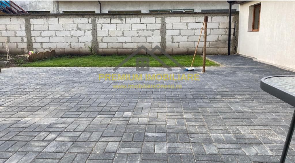 Spatiu Comercial de Închiriat in Onesti - Poză 9