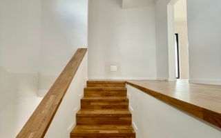 Vila Individuala 5 camere Tunari - Poză 13