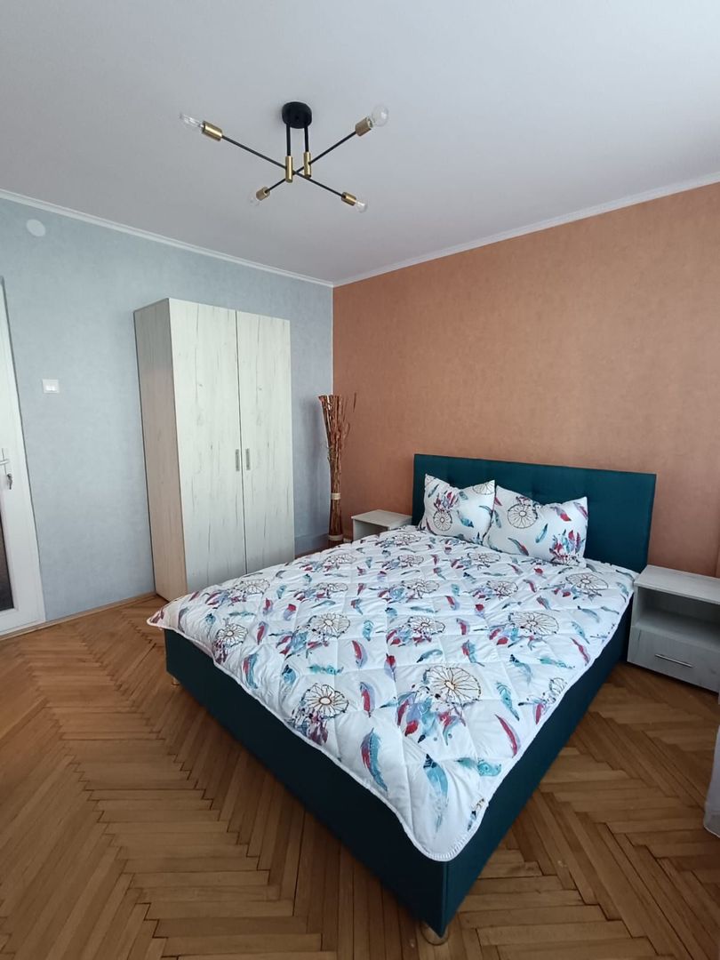 Inchiriez apartament 2 camere Tiglina 1. - Poză 1