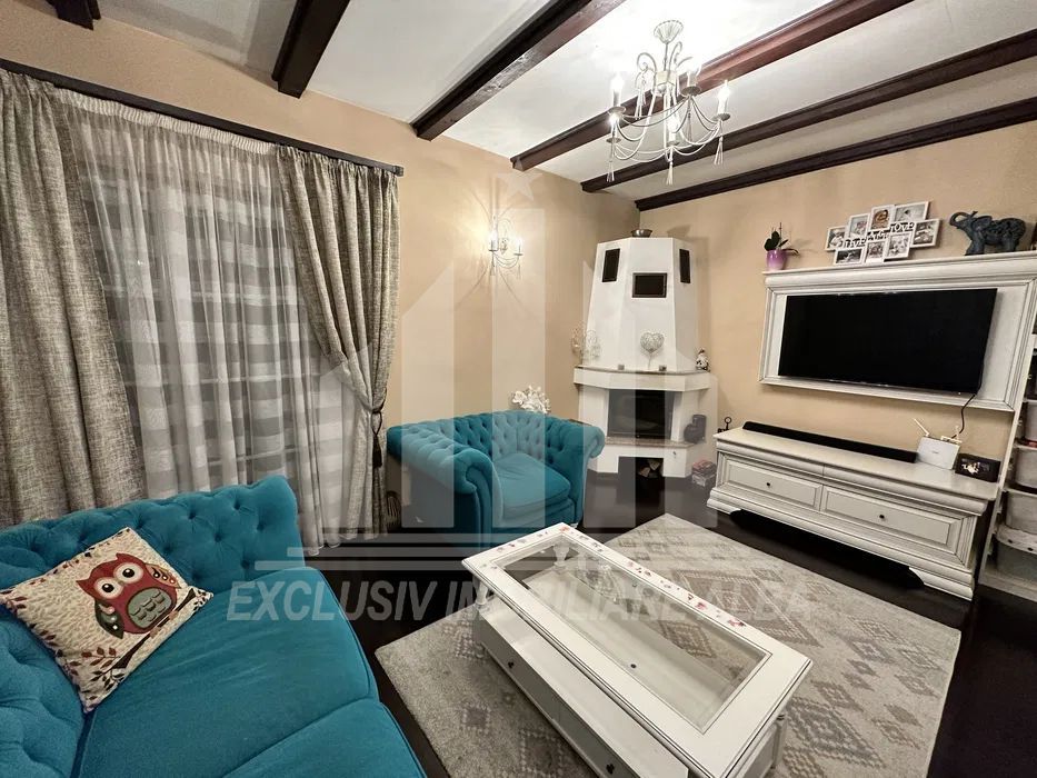 Casa individuala de vanzare, Lipoveni - Poză 3