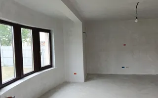 Casă/Vilă Dumbrăveni/Suceava - Poză 29