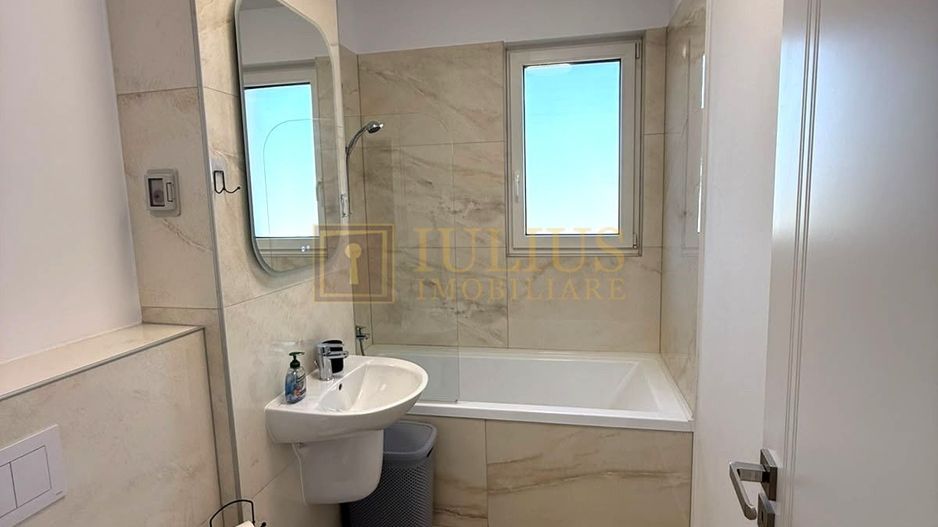 Apartament in Complexul Iris - Poză 4