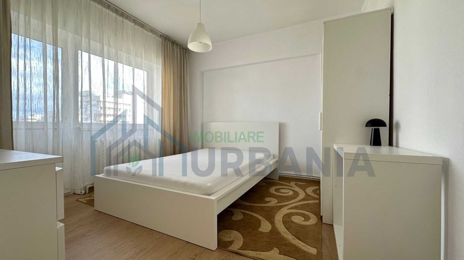 Apartament 3 camere situat in zona Palas/Hala Centrala - A. Panu - Poză 4