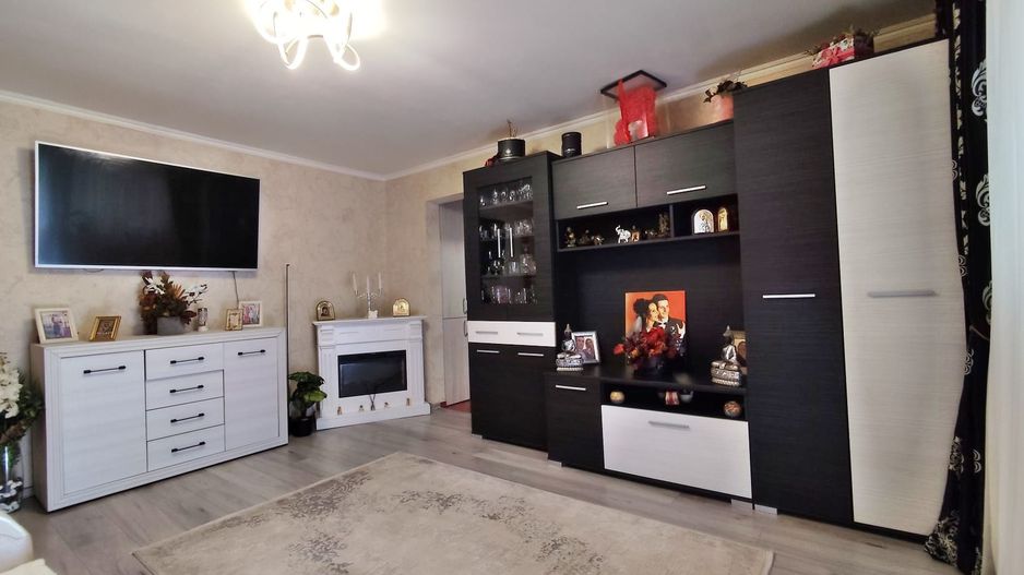 Apartament 2 camere, 51 mp, parcare, zona Nufarul, Oradea - vanzare - Poză 3