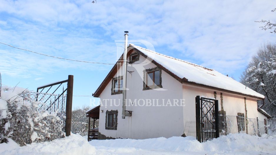 Proprietate rară | 4458 mp teren intravilan | Casă solidă, natură, liniște totală. | Bratca, Bihor. - Poză 45