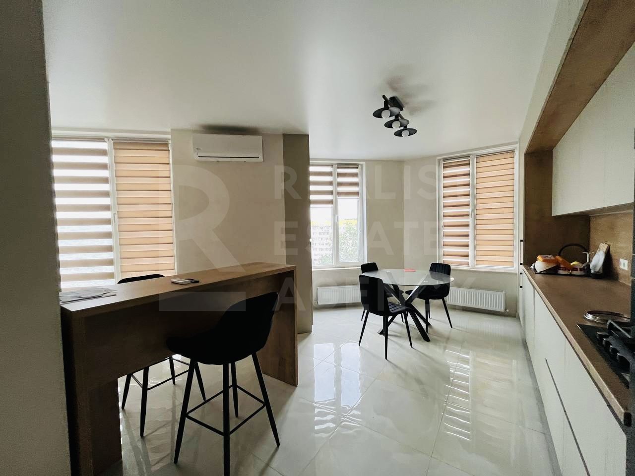 Chirie apartament, 3 camere, str. Avram Iancu, Centru - Poză 3