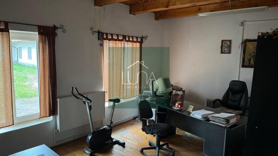 Închiriere spațiu pentru birouri / activități comerciale - Poză 4