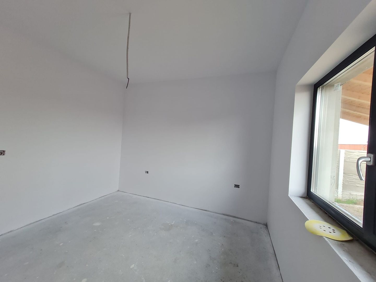 Casa individuala pe parter în Mosnita - Poză 13