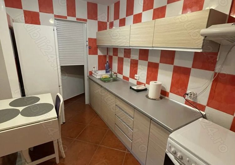 De inchiriat apartament cu 2 camere , Tineretului sector4 - Poză 7