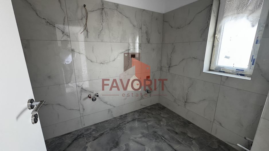 Duplex pe Parter | 2 bai | Teren generos | Toate utilitatile - Poză 9