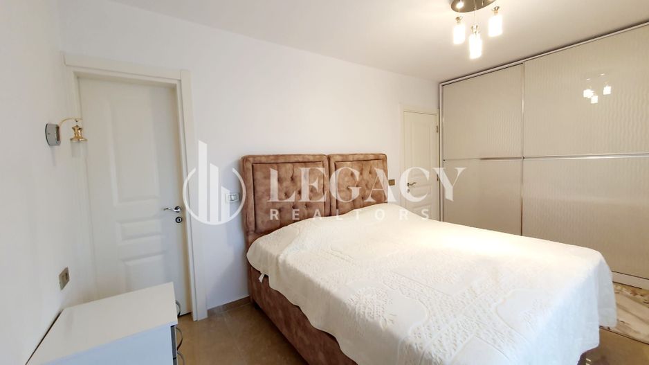 De vânzare - Vilă P+3E+M cu 7 apartamente, Păcurari-Alpha Bank - Poză 16