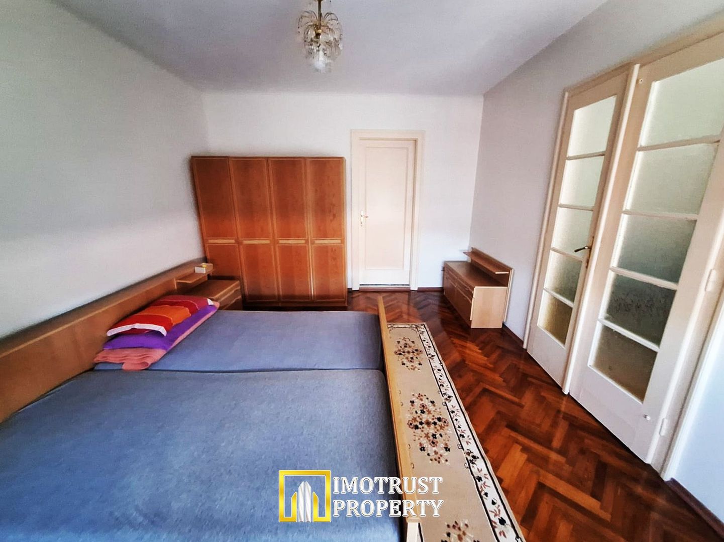 Apartament cu loc de parcare și grădină proprie - de închiriat - Poză 5