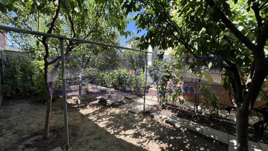 VANZARE CASA SPATIOASA SI LUMINOASA | ZONA CRANGASI / GIULESTI | TEREN 300 MP - Poză 19