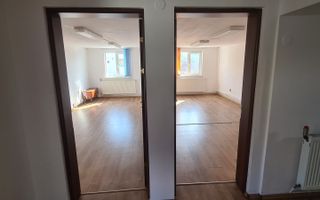 Spațiu birouri 68 mp utili 4 camere hol acces si balcon Bvd Victoriei - Poză 9