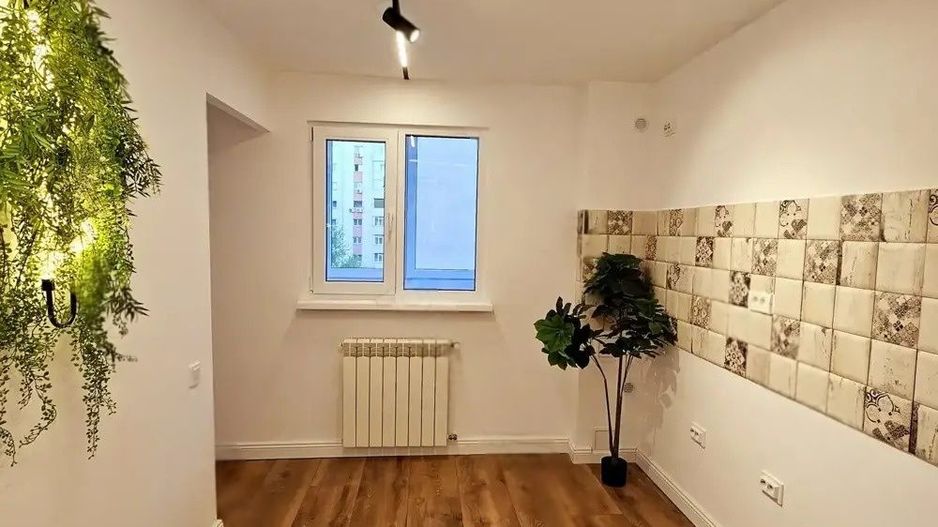 APARTAMENT RENOVAT LUX ZONA MOSILOR - Poză 3