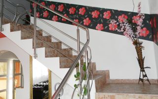 Casa mobilata in Centrul Mun. Sacele - Poză 9