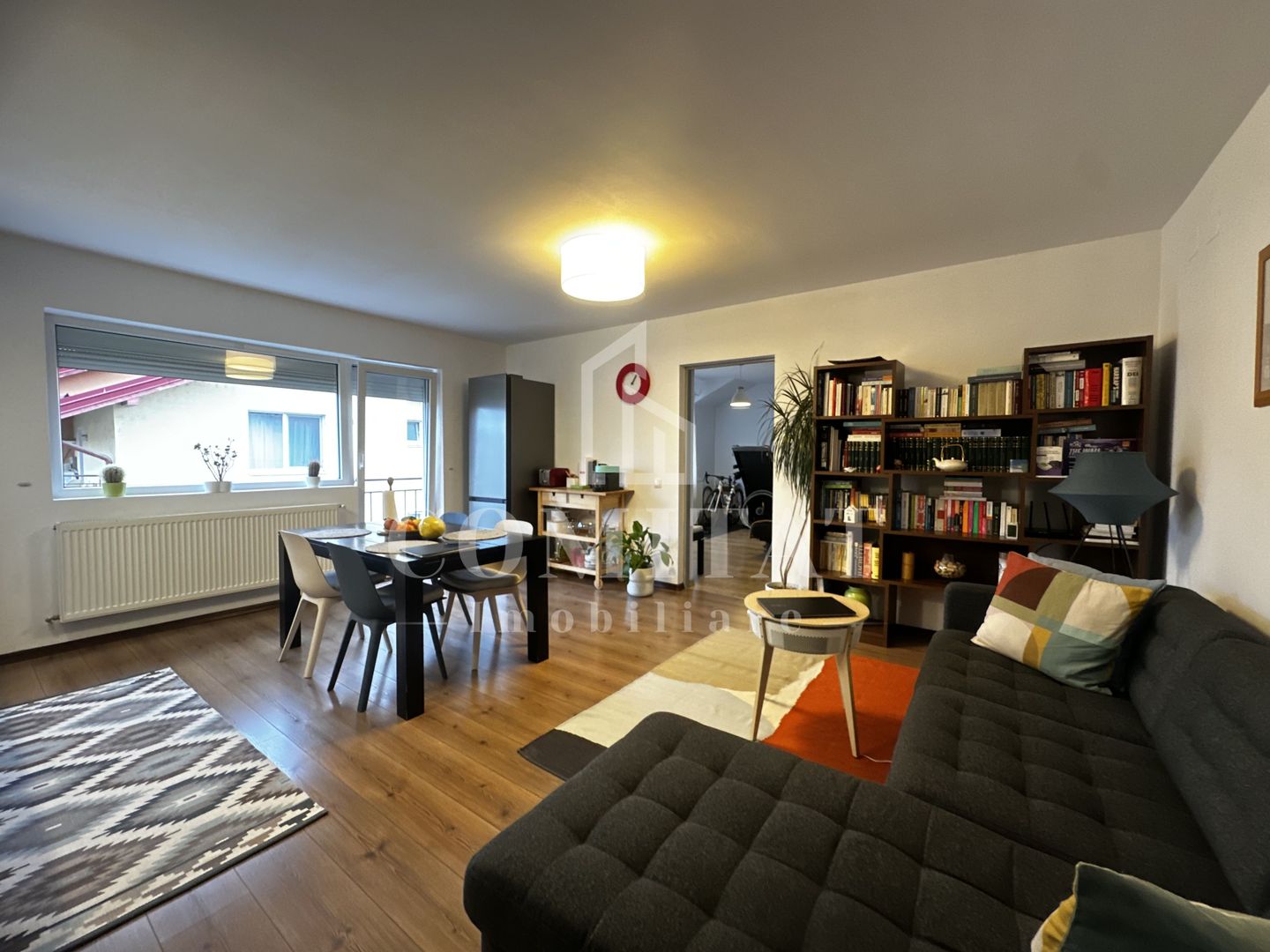 Apartament la cheie | Etaj intermediar | Zona Eroilor-Floresti - Poză 1