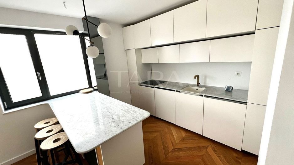 Apartament modern cu terasă spațioasă de vânzare în Mărăști. - Poză 5