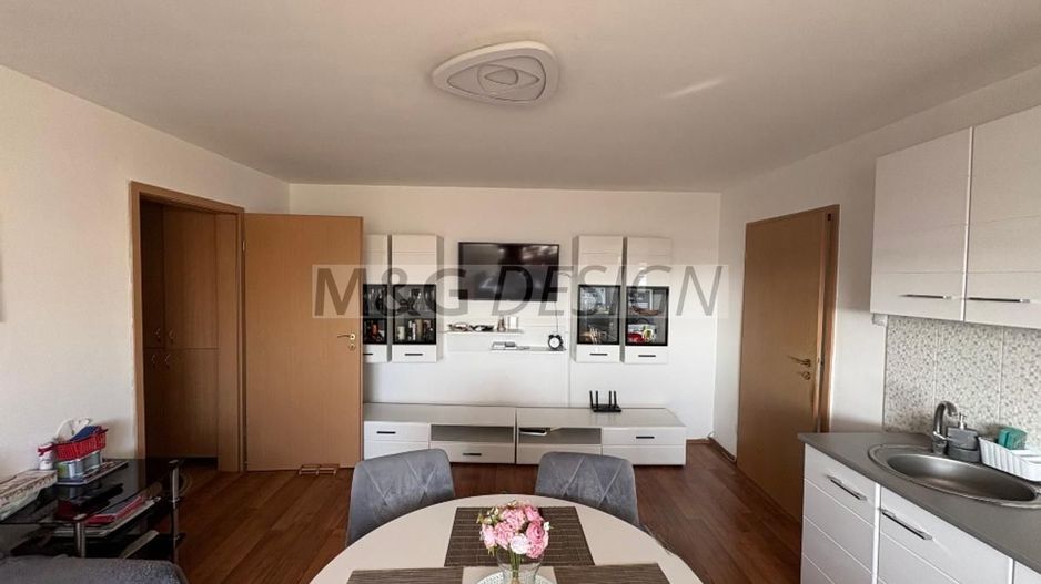 Apartament 2 camere modificat in 3 camere - Poză 3