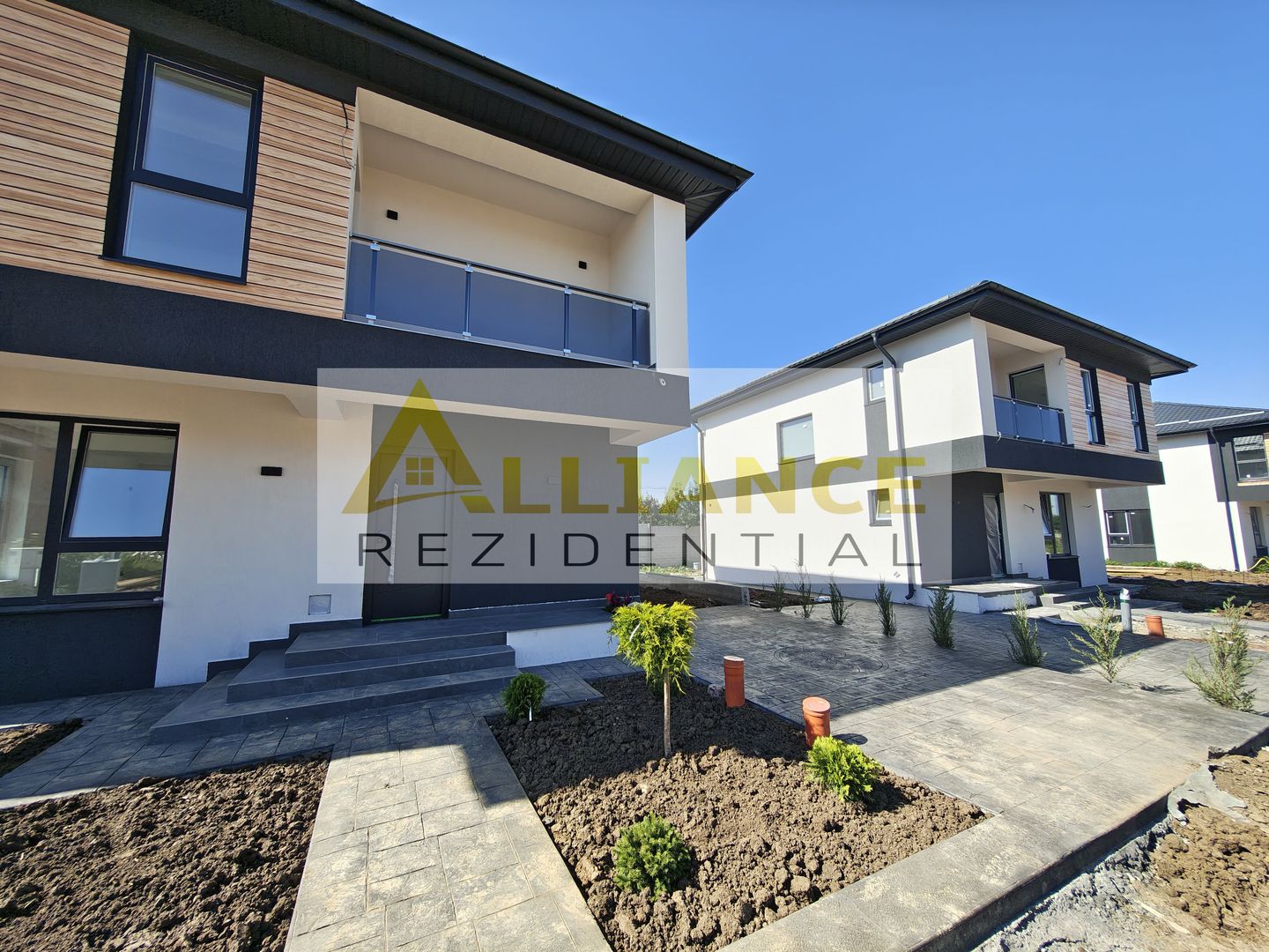 Vila  110 mp utili 4 camere - Complex nou (16 vile) - Poză 2