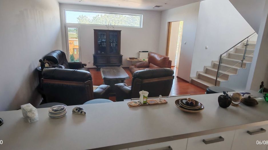 Vilă duplex modernă | Tunari | Strada 1 Decembrie | renovată integral - Poză 6