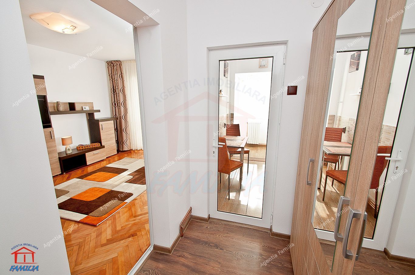 Apartament 1 cameră de închiriat, Centru - Poză 3