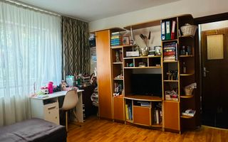 Apartament 2 camere| Etaj 4/4| Necesită renovare| Anvelopat| Parcare - Poză 4