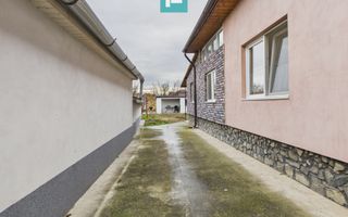 Casă cu 4 camere în Curtici pentru investiții - Poză 13