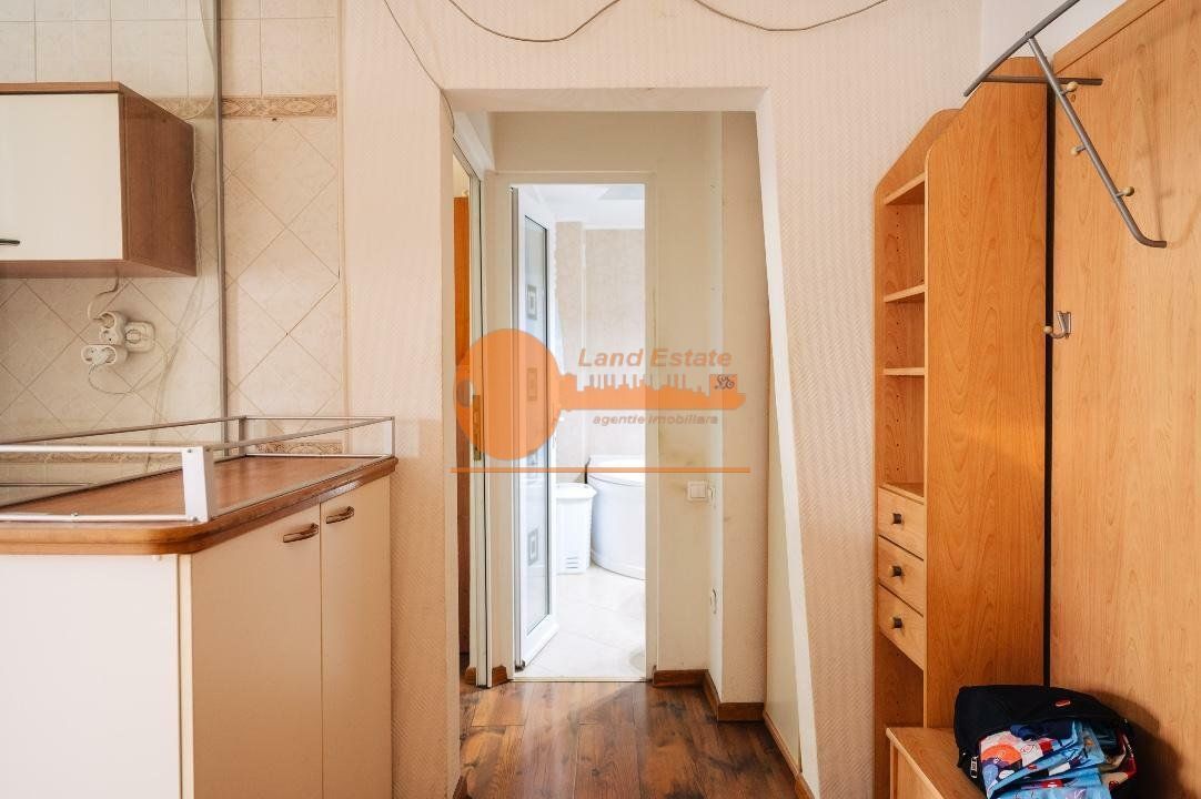 2 camere Decebal la 350m de Rond Alba Iulia - Poză 11