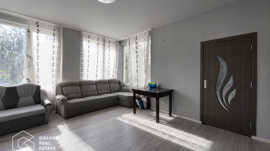 Casa cu teren de 1224 mp, localitatea Baratca - Poză 8