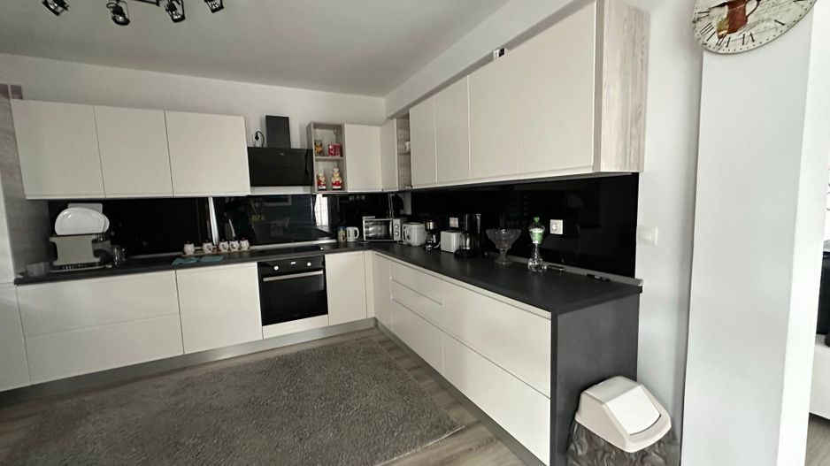 Casă de vânzare cu 3 dormitoare și curte – Ghimbav, Brașov - Poză 10